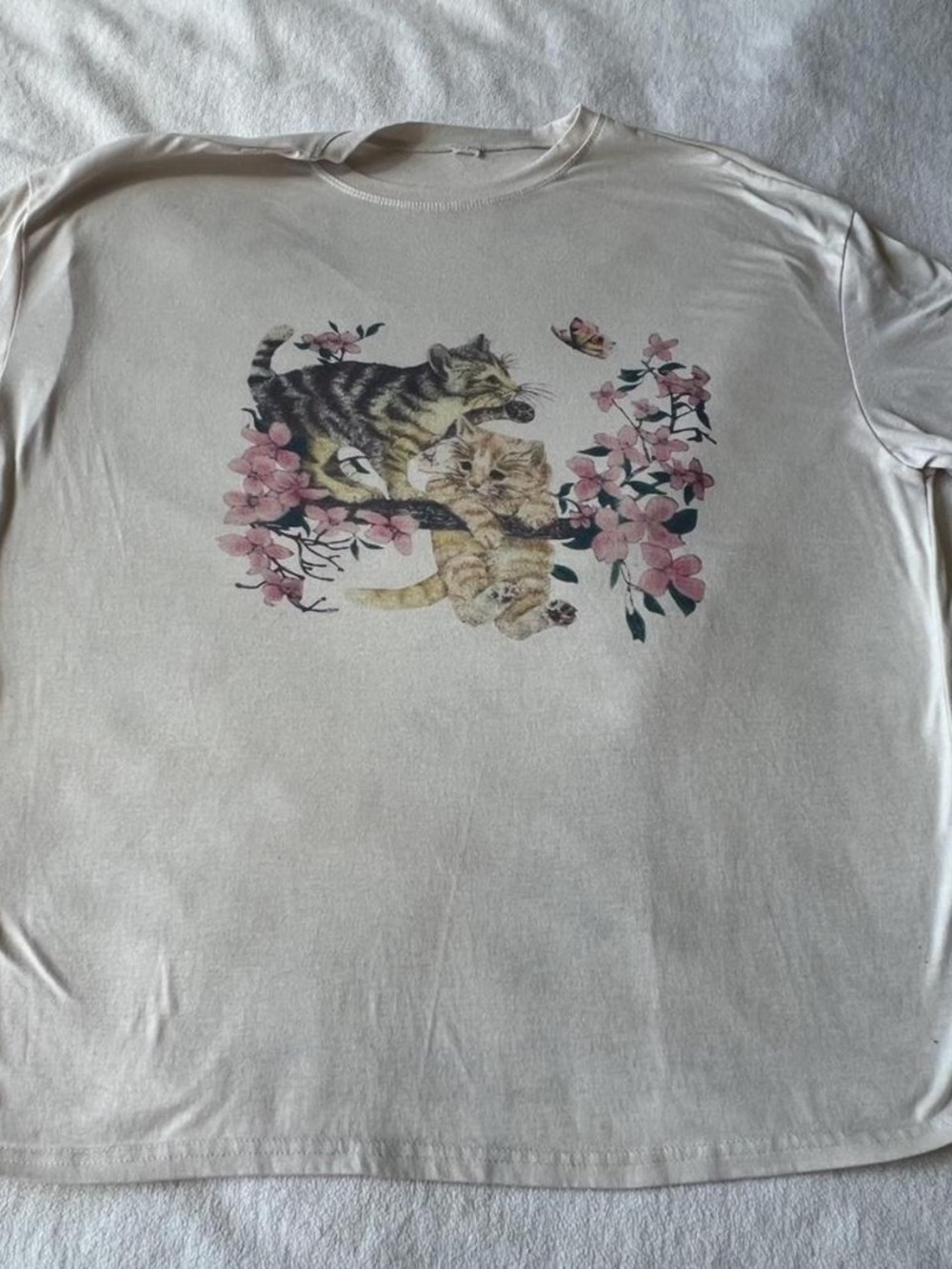 Brand Cat Floral Graphic Tee in Cream